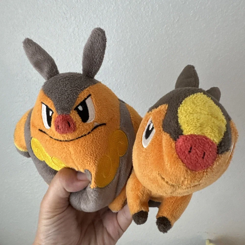Pokemon Plush Toy Mixed Huge Lot of 15 Tomy Magicarp Scorbunny Dragonite Minun